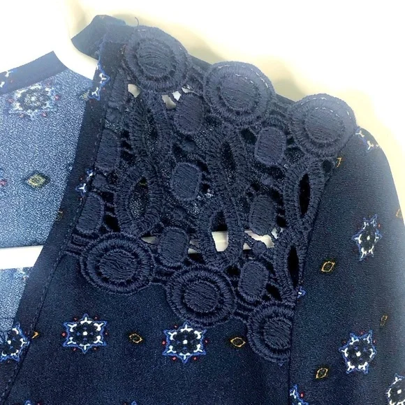 Charlotte Russe navy blue pattern cut lace detail v neck long sleeve top S - Picture 3 of 9